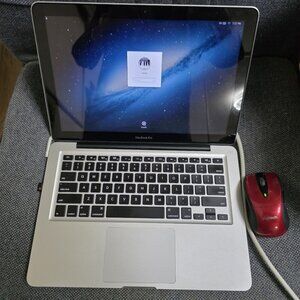 Apple Macbook Model A1278. Owner passed do not have password, Bundle with mouse